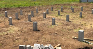 Фундамент на забивных жб сваях под ключ в Балтийске - фундамент из забивных железобетонных свай цена от 3139 руб/м2